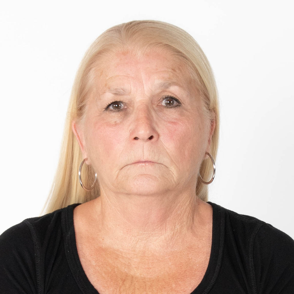 2 Passport Photos